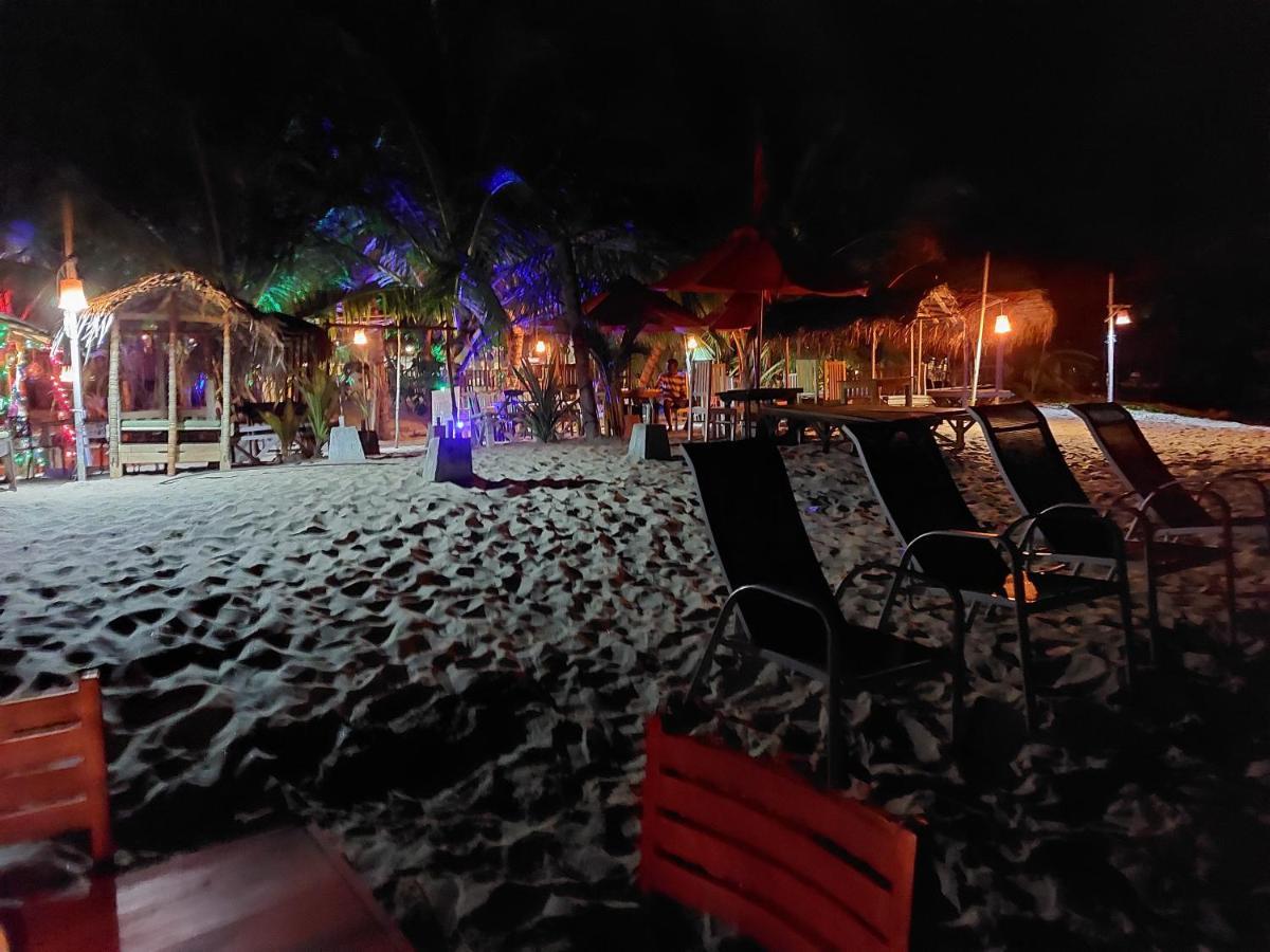 Blue Horizon Beach Hotel Tangalle Dış mekan fotoğraf