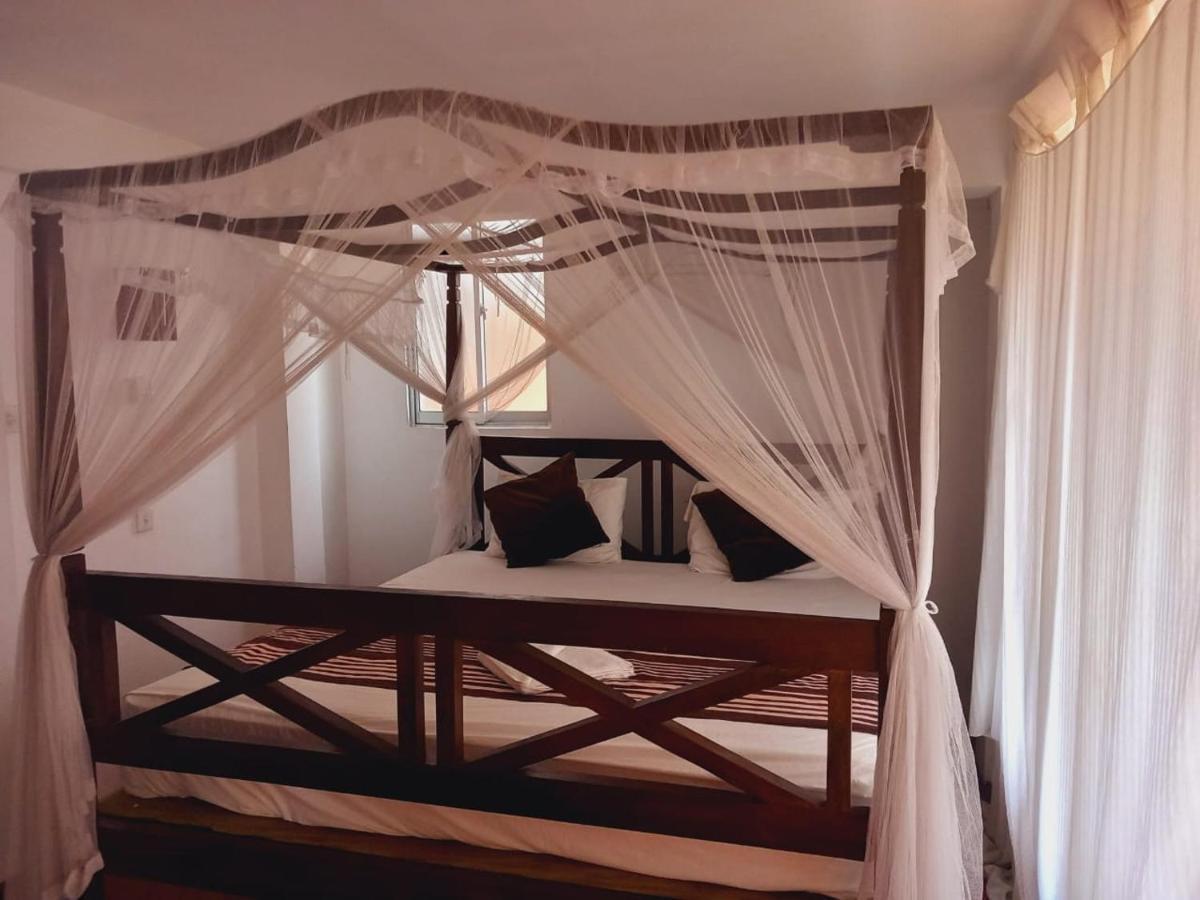 Blue Horizon Beach Hotel Tangalle Dış mekan fotoğraf
