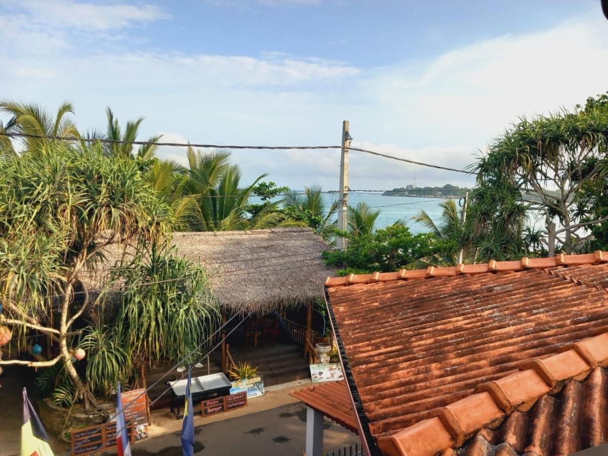Blue Horizon Beach Hotel Tangalle Dış mekan fotoğraf